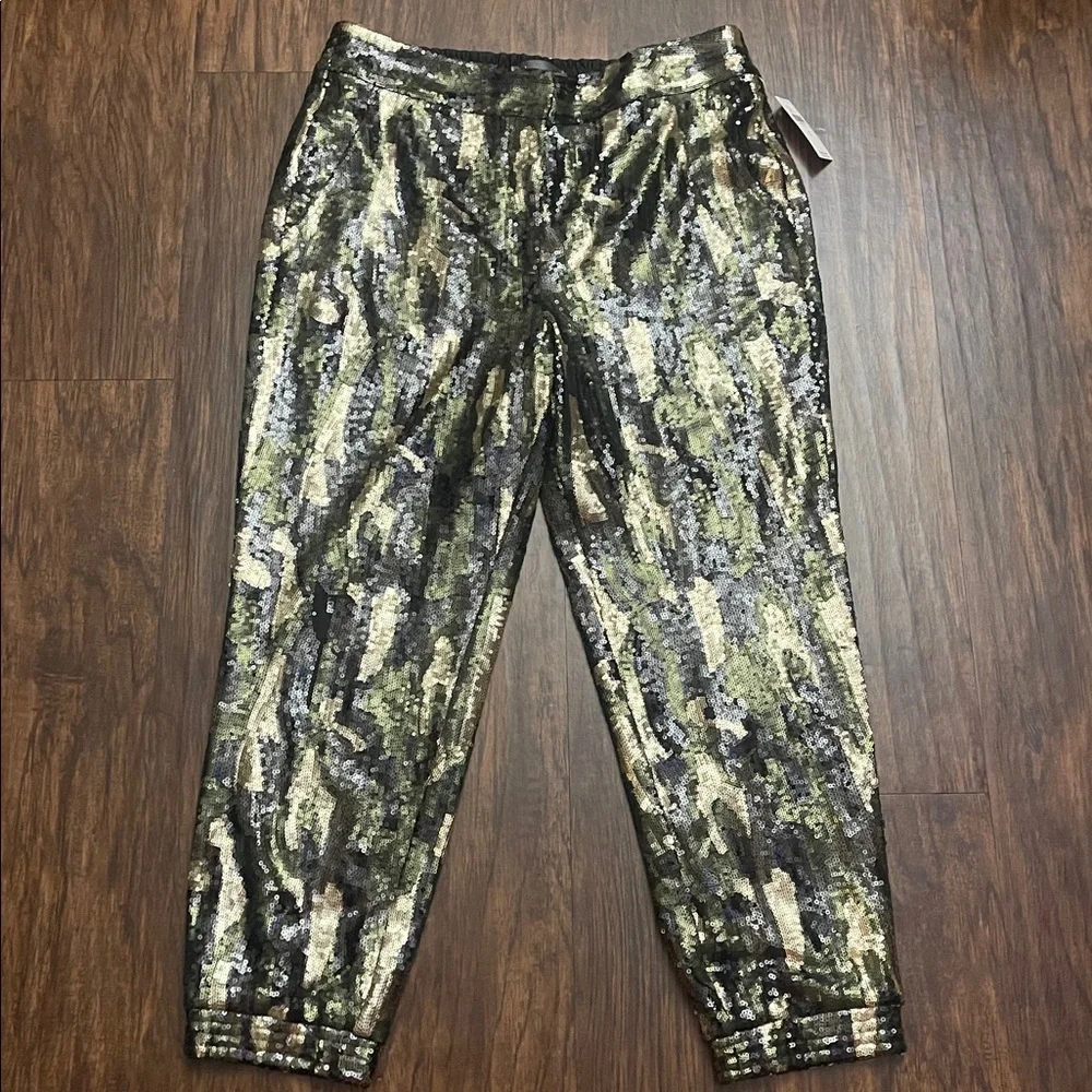 NWT Anthropologie Camo Sequin Jogger Trouser Pants L - Picture 3 of 16